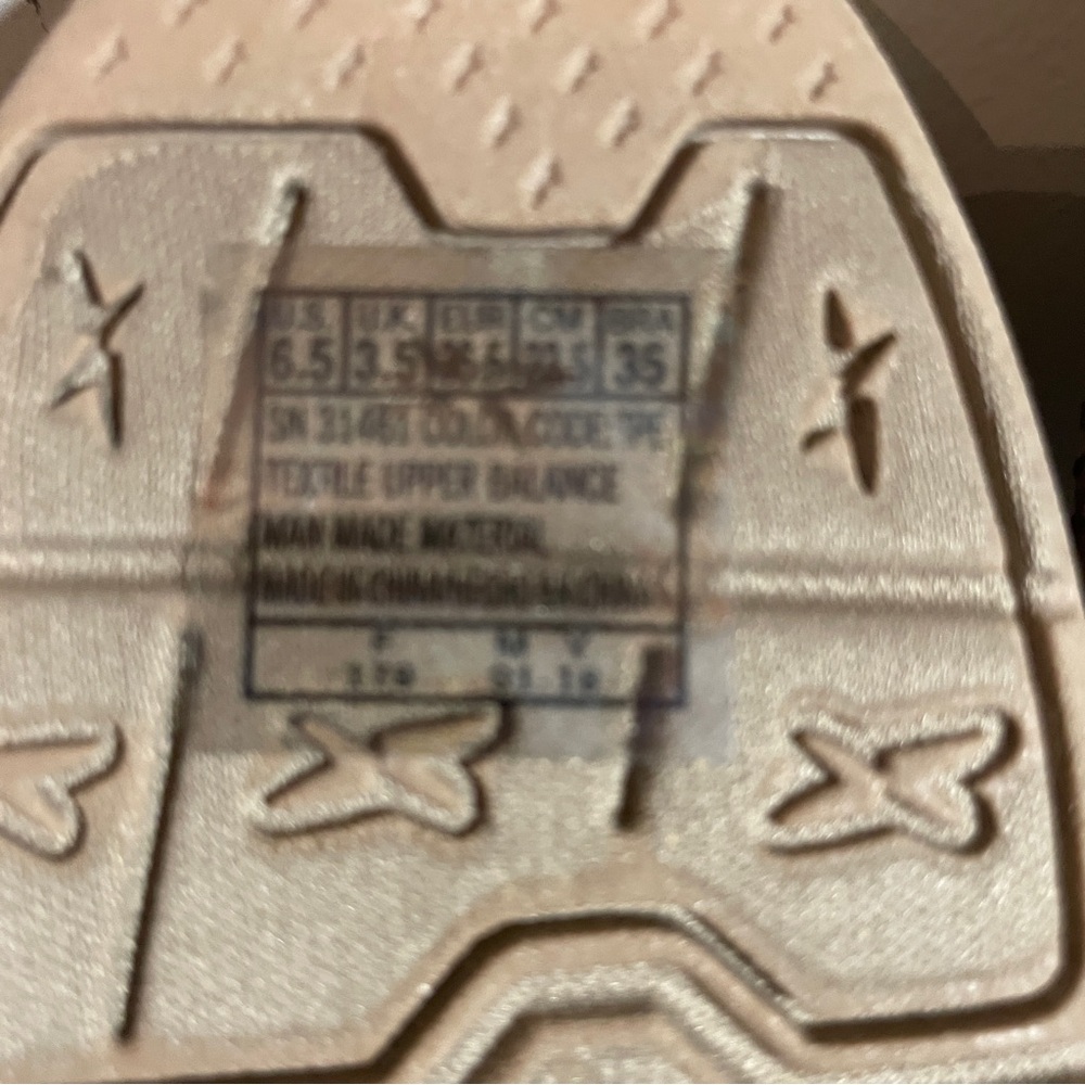 $⬇️  (NWOT). BOBS from Skechers™ - Picture 9 of 9